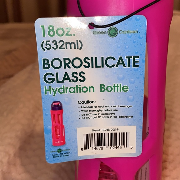 New pink hydration bottle 18 ounce glass bottle with removable fruit/tea infuser - Picture 2 of 3
